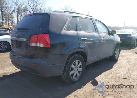2011 Kia Sorento Lx from USA, damaged, VIN 5XYKT3A15BG100228